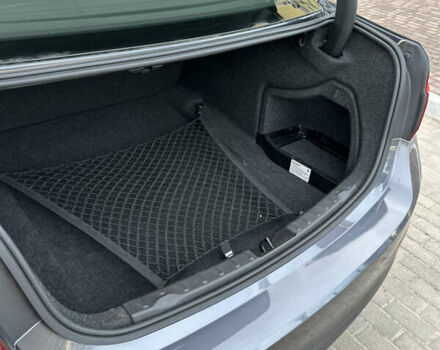 Серый БМВ 3 Серия, объемом двигателя 2 л и пробегом 106 тыс. км за 15800 $, фото 9 на Automoto.ua