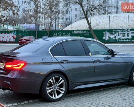 Серый БМВ 3 Серия, объемом двигателя 2 л и пробегом 98 тыс. км за 16700 $, фото 5 на Automoto.ua