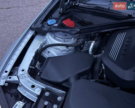 Серый БМВ 3 Серия, объемом двигателя 2 л и пробегом 136 тыс. км за 19900 $, фото 39 на Automoto.ua