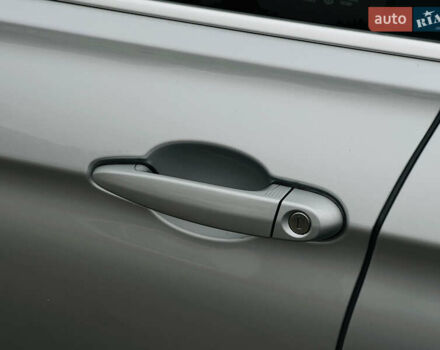 Сірий БМВ 3 Серія, об'ємом двигуна 2 л та пробігом 131 тис. км за 17200 $, фото 10 на Automoto.ua