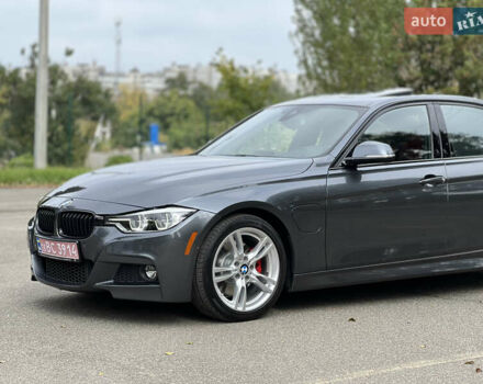 Серый БМВ 3 Серия, объемом двигателя 2 л и пробегом 219 тыс. км за 17500 $, фото 4 на Automoto.ua