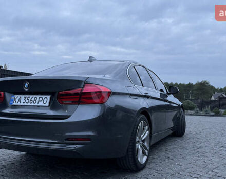 Серый БМВ 3 Серия, объемом двигателя 2 л и пробегом 132 тыс. км за 19500 $, фото 4 на Automoto.ua