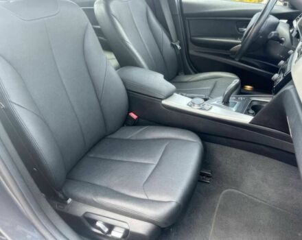 Серый БМВ 3 Серия, объемом двигателя 2 л и пробегом 32 тыс. км за 8000 $, фото 11 на Automoto.ua