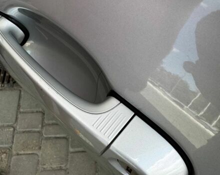 Серый БМВ 3 Серия, объемом двигателя 2 л и пробегом 84 тыс. км за 18700 $, фото 6 на Automoto.ua