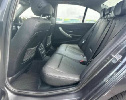 Серый БМВ 3 Серия, объемом двигателя 2 л и пробегом 32 тыс. км за 8000 $, фото 12 на Automoto.ua