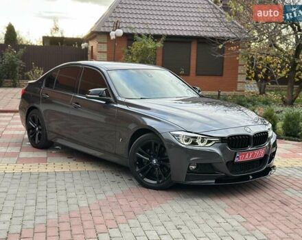 Серый БМВ 3 Серия, объемом двигателя 2 л и пробегом 118 тыс. км за 18900 $, фото 2 на Automoto.ua