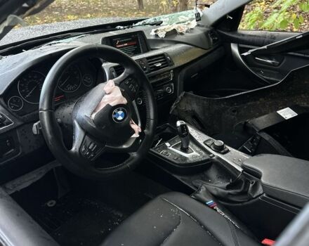 Серый БМВ 3 Серия, объемом двигателя 2 л и пробегом 98 тыс. км за 5700 $, фото 3 на Automoto.ua