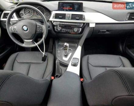 Серый БМВ 3 Серия, объемом двигателя 2 л и пробегом 19 тыс. км за 3300 $, фото 7 на Automoto.ua