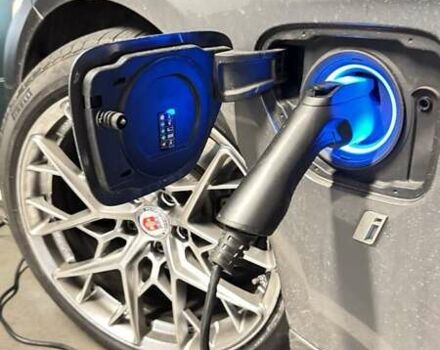 Сірий БМВ 3 Серія, об'ємом двигуна 2 л та пробігом 127 тис. км за 21500 $, фото 3 на Automoto.ua