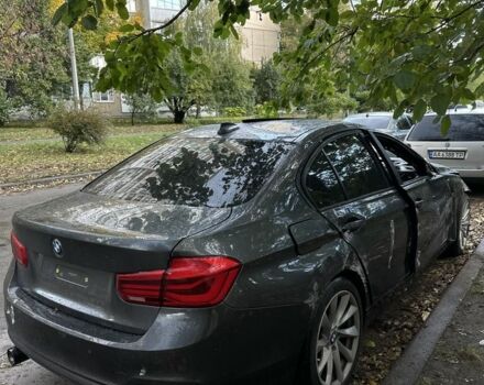 Серый БМВ 3 Серия, объемом двигателя 2 л и пробегом 98 тыс. км за 5700 $, фото 5 на Automoto.ua