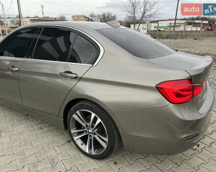 Серый БМВ 3 Серия, объемом двигателя 2 л и пробегом 168 тыс. км за 17499 $, фото 7 на Automoto.ua