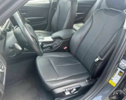 Серый БМВ 3 Серия, объемом двигателя 2 л и пробегом 32 тыс. км за 8000 $, фото 10 на Automoto.ua