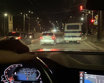 Серый БМВ 3 Серия, объемом двигателя 2 л и пробегом 107 тыс. км за 28500 $, фото 13 на Automoto.ua