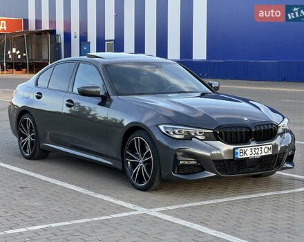 Серый БМВ 3 Серия, объемом двигателя 2 л и пробегом 83 тыс. км за 39500 $, фото 3 на Automoto.ua