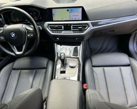 Серый БМВ 3 Серия, объемом двигателя 2 л и пробегом 68 тыс. км за 29500 $, фото 5 на Automoto.ua