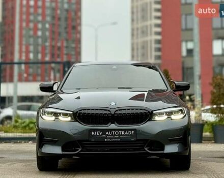 Серый БМВ 3 Серия, объемом двигателя 2 л и пробегом 106 тыс. км за 27900 $, фото 2 на Automoto.ua