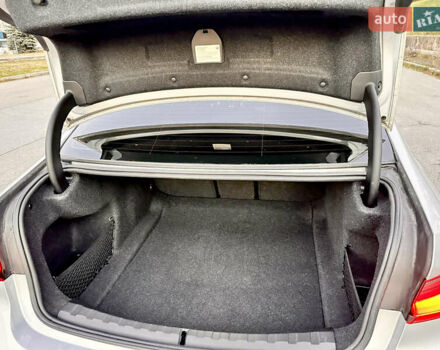 Серый БМВ 3 Серия, объемом двигателя 0 л и пробегом 65 тыс. км за 30500 $, фото 18 на Automoto.ua