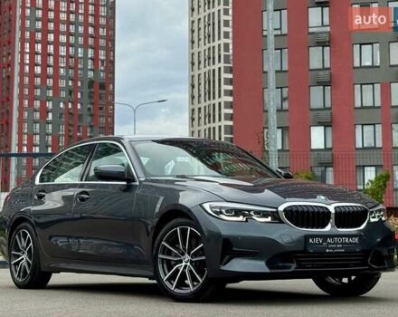 Серый БМВ 3 Серия, объемом двигателя 2 л и пробегом 106 тыс. км за 28950 $, фото 1 на Automoto.ua