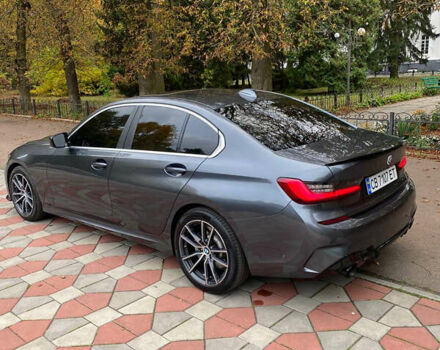 БМВ 3 Серия 2019 в Киеве на Automoto.ua Серый БМВ 3 Серия, объемом двигателя 2 л и пробегом 101 тыс. км за 28500 $, фото 12 на Automoto.ua