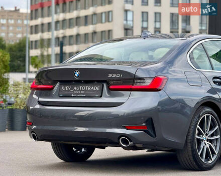 Серый БМВ 3 Серия, объемом двигателя 2 л и пробегом 106 тыс. км за 28950 $, фото 7 на Automoto.ua