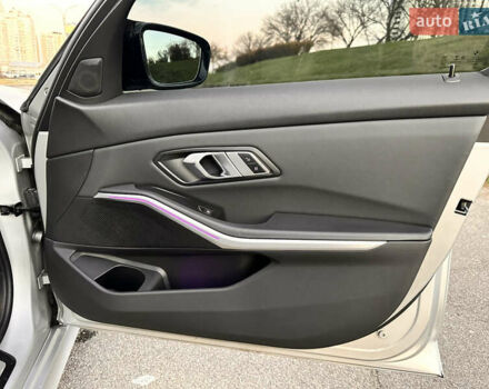 Серый БМВ 3 Серия, объемом двигателя 0 л и пробегом 65 тыс. км за 30500 $, фото 20 на Automoto.ua