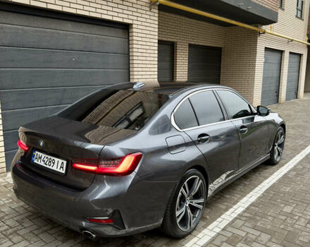 Серый БМВ 3 Серия, объемом двигателя 2 л и пробегом 58 тыс. км за 27000 $, фото 5 на Automoto.ua