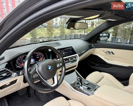 Серый БМВ 3 Серия, объемом двигателя 2 л и пробегом 106 тыс. км за 27900 $, фото 24 на Automoto.ua