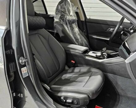 Серый БМВ 3 Серия, объемом двигателя 2 л и пробегом 95 тыс. км за 12000 $, фото 6 на Automoto.ua