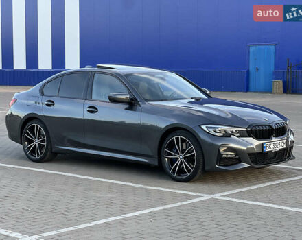 Серый БМВ 3 Серия, объемом двигателя 2 л и пробегом 83 тыс. км за 39500 $, фото 4 на Automoto.ua