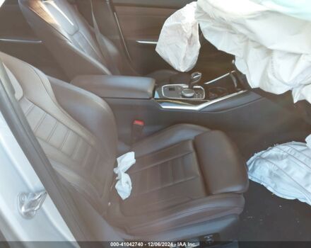 Серый БМВ 3 Серия, объемом двигателя 2 л и пробегом 73 тыс. км за 17800 $, фото 6 на Automoto.ua