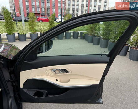 Серый БМВ 3 Серия, объемом двигателя 2 л и пробегом 106 тыс. км за 28950 $, фото 39 на Automoto.ua