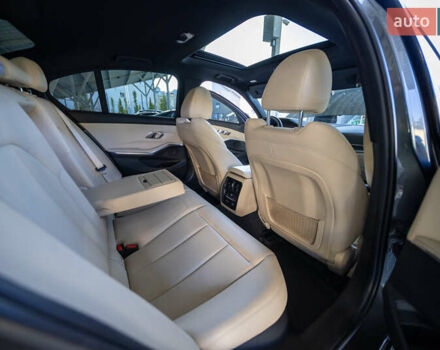 Серый БМВ 3 Серия, объемом двигателя 2 л и пробегом 108 тыс. км за 31000 $, фото 12 на Automoto.ua