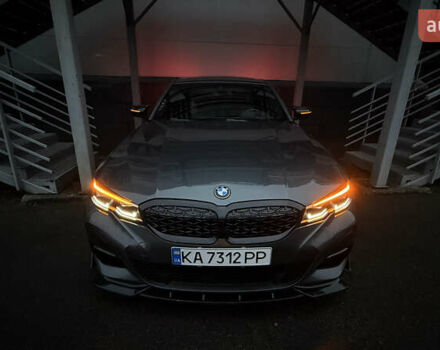 Серый БМВ 3 Серия, объемом двигателя 2 л и пробегом 98 тыс. км за 27999 $, фото 1 на Automoto.ua