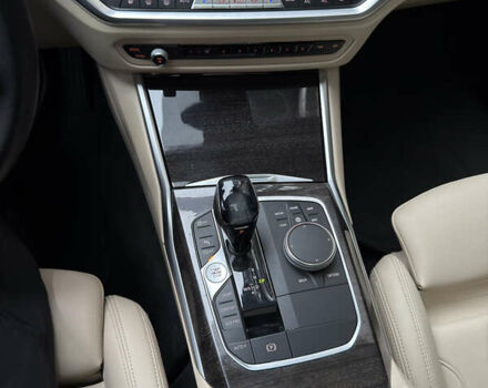 Серый БМВ 3 Серия, объемом двигателя 2 л и пробегом 58 тыс. км за 27000 $, фото 15 на Automoto.ua