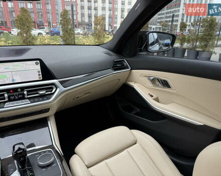 Серый БМВ 3 Серия, объемом двигателя 2 л и пробегом 106 тыс. км за 27900 $, фото 34 на Automoto.ua