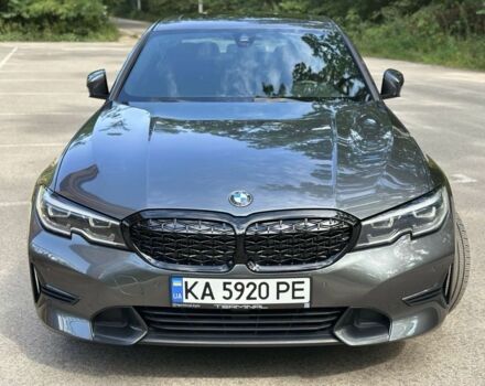 Серый БМВ 3 Серия, объемом двигателя 2 л и пробегом 68 тыс. км за 29500 $, фото 1 на Automoto.ua