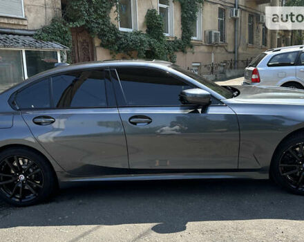 Серый БМВ 3 Серия, объемом двигателя 2 л и пробегом 104 тыс. км за 35500 $, фото 5 на Automoto.ua