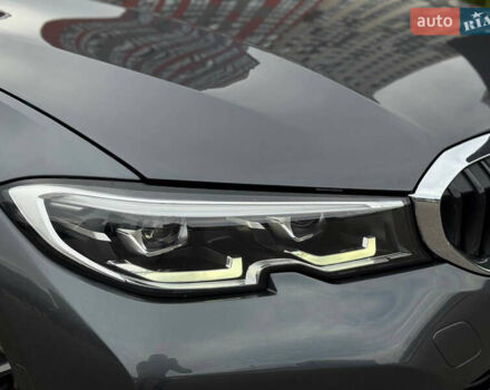 Серый БМВ 3 Серия, объемом двигателя 2 л и пробегом 106 тыс. км за 28950 $, фото 12 на Automoto.ua