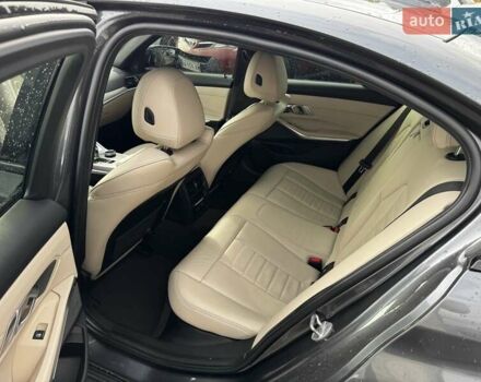 Серый БМВ 3 Серия, объемом двигателя 3 л и пробегом 105 тыс. км за 43900 $, фото 27 на Automoto.ua