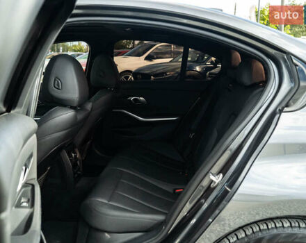 Сірий БМВ 3 Серія, об'ємом двигуна 2 л та пробігом 176 тис. км за 25900 $, фото 38 на Automoto.ua