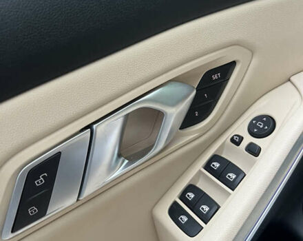 Серый БМВ 3 Серия, объемом двигателя 2 л и пробегом 82 тыс. км за 30000 $, фото 6 на Automoto.ua