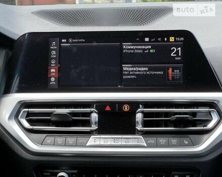 БМВ 3 Серия 2020 в Чернигове на Automoto.ua Серый БМВ 3 Серия, объемом двигателя 2 л и пробегом 22 тыс. км за 43326 $, фото 19 на Automoto.ua