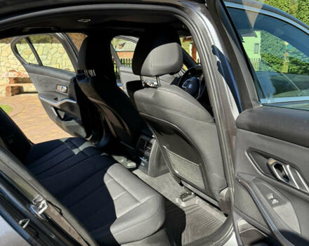 Серый БМВ 3 Серия, объемом двигателя 2 л и пробегом 109 тыс. км за 32800 $, фото 5 на Automoto.ua