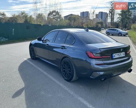 Серый БМВ 3 Серия, объемом двигателя 2 л и пробегом 65 тыс. км за 33900 $, фото 5 на Automoto.ua