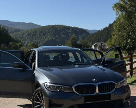 Серый БМВ 3 Серия, объемом двигателя 2 л и пробегом 109 тыс. км за 32800 $, фото 1 на Automoto.ua