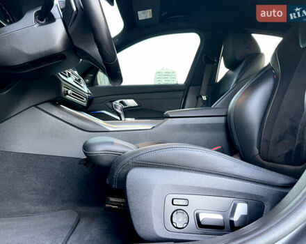 БМВ 3 Серія 2021 у Києві на Automoto.ua Сірий БМВ 3 Серія, об'ємом двигуна 3 л та пробігом 72 тис. км за 51950 $, фото 34 на Automoto.ua
