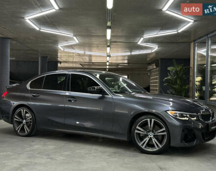 Серый БМВ 3 Серия, объемом двигателя 2 л и пробегом 120 тыс. км за 28900 $, фото 1 на Automoto.ua