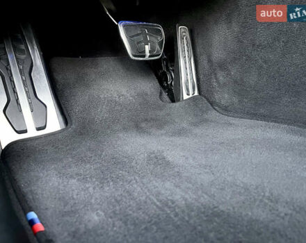 БМВ 3 Серія 2021 у Києві на Automoto.ua Сірий БМВ 3 Серія, об'ємом двигуна 3 л та пробігом 72 тис. км за 51950 $, фото 35 на Automoto.ua