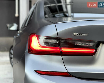 БМВ 3 Серія 2021 у Києві на Automoto.ua Сірий БМВ 3 Серія, об'ємом двигуна 3 л та пробігом 72 тис. км за 51950 $, фото 27 на Automoto.ua