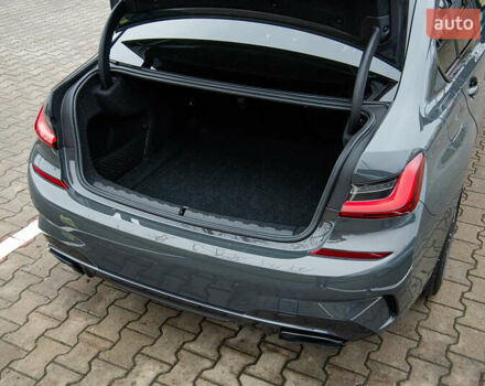 Серый БМВ 3 Серия, объемом двигателя 3 л и пробегом 49 тыс. км за 59000 $, фото 4 на Automoto.ua